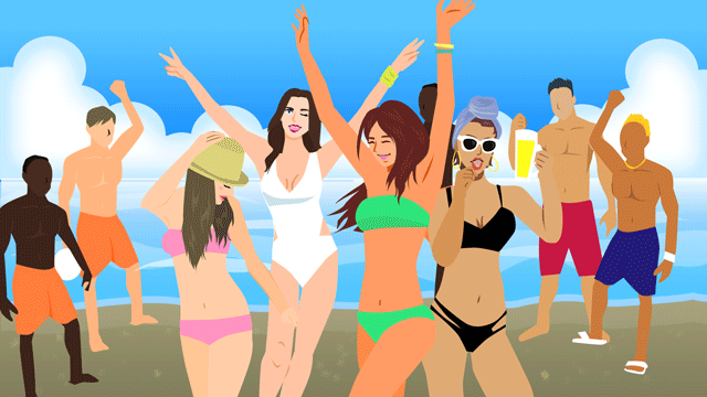 大きなビーチの群衆の前でパレードする水着の美女たち